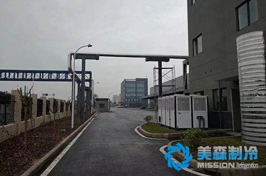 風冷螺桿冷水機組-重慶韓拓新工廠-第1張-工程案例-美森威爾